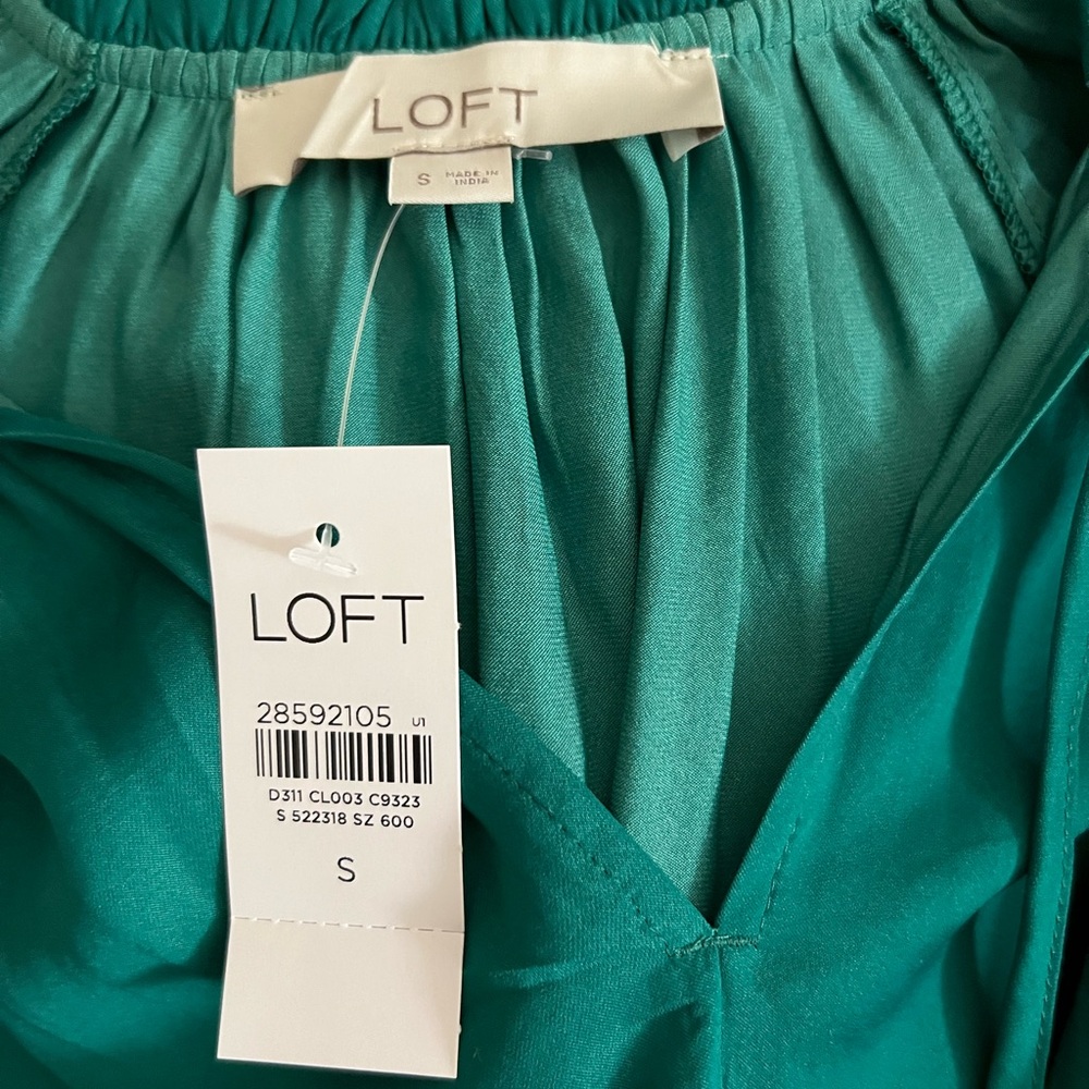 Loft Blouse NWT size Small